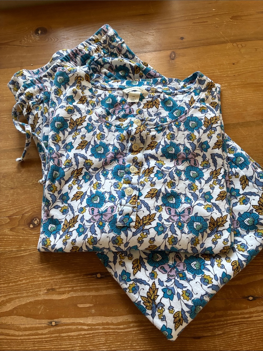 Vera Bradley 100% Cotton Pajamas - Henley Top, Drawstring Bottoms - Size 2XL